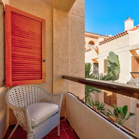 Villa Alicia Compostella Beach Resort, Front Line Holiday Playa de las Americas (Tenerife)